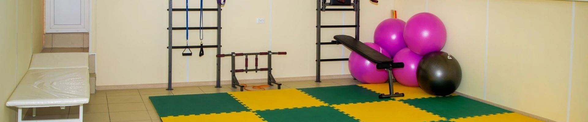 Нейрон, медицинский центр