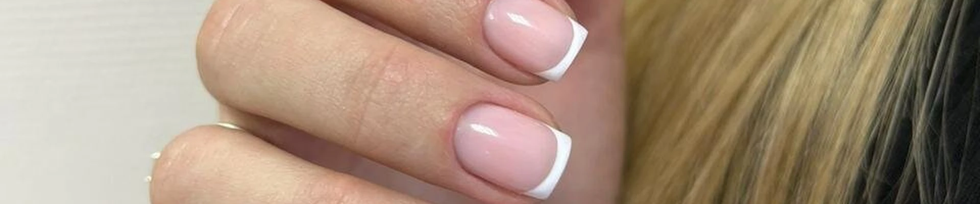 La Fleur в Оренбурге Россия, Оренбург, улица Терешковой, 263/4, слева от магазина Красное&Белое