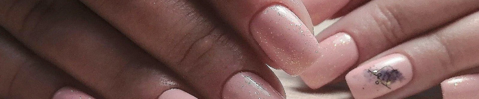 Шатенка в Твери Тверская область, Тверь, Восстания, 46, 1 этаж