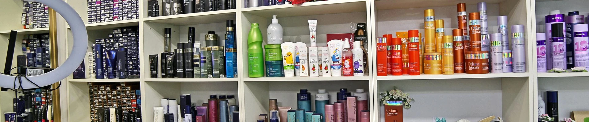 Дом семейных причёсок в Сочи Россия, Краснодарский край, Сочи, улица Гагарина, 23А, 6 секция; 1 этаж