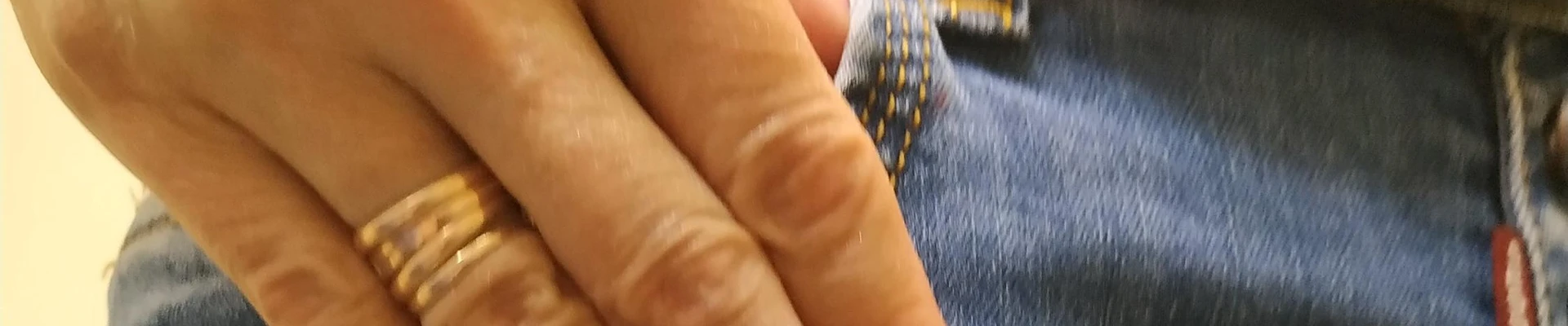 &