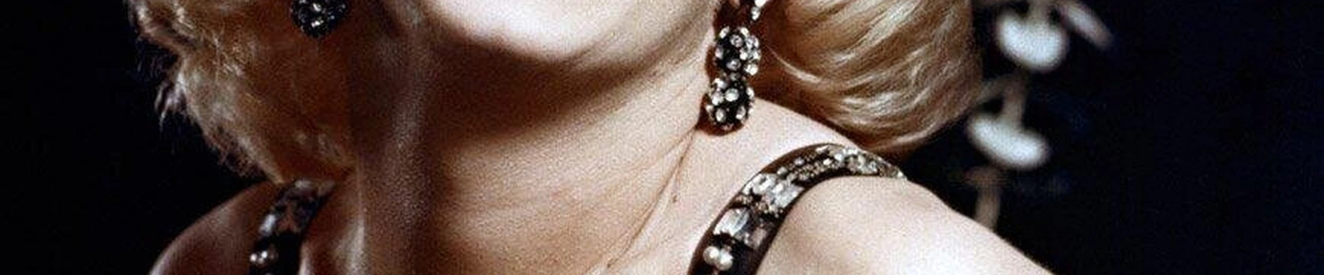 Мэрилин в Серпухове Московская область, Серпухов, улица Чернышевского, 29в, 1 этаж