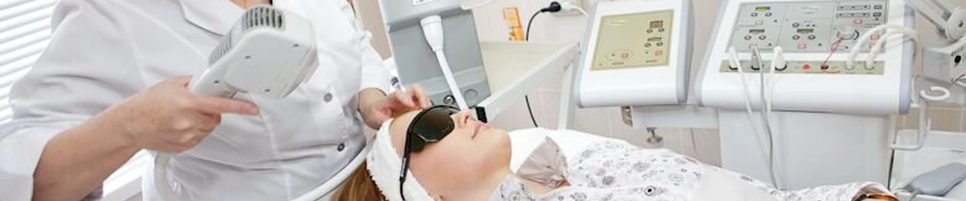 Медея в Тобольске Тюменская область, Тобольск, 6-й микрорайон, 17, 1 этаж