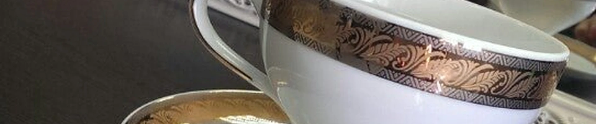 Версаль в Ангарске Иркутская область, Ангарск, 32-й микрорайон, 1, 1 этаж