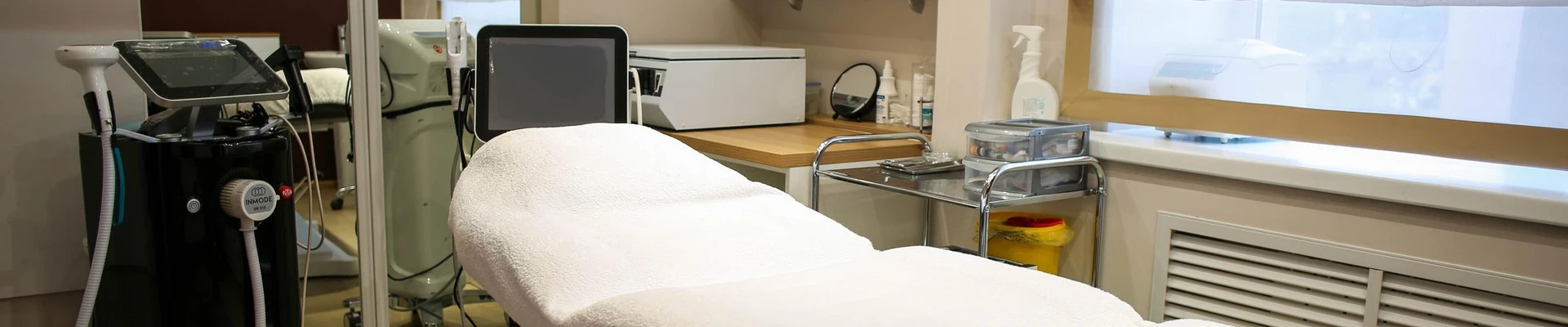 A&J в Мурманске Россия, Мурманск, улица Воровского, 5/23, 413 офис; 4 этаж