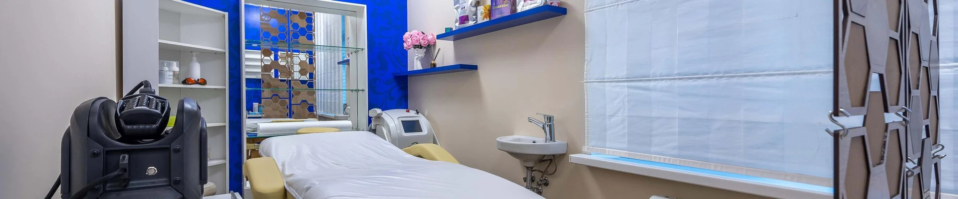 Dr. Laser в Москве Россия, Московская область, Красногорск, бульвар Космонавтов, 4, 1 этаж; вход со двора