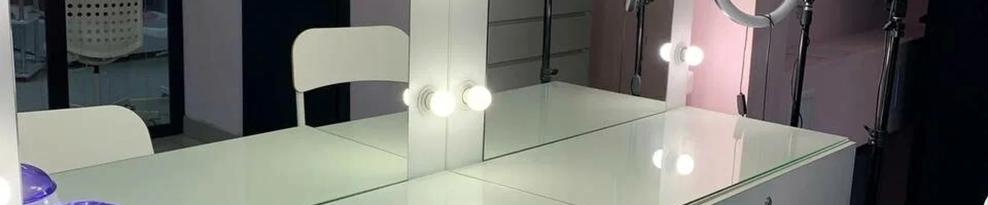 Beauty bar в Пскове Псковская область, д. Борисовичи, Михайловская, 1, цокольный этаж