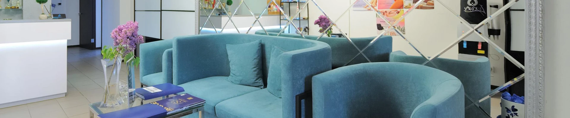 Luxury в Воронеже Россия, Воронеж, улица 20-летия Октября, 66А, 1 этаж