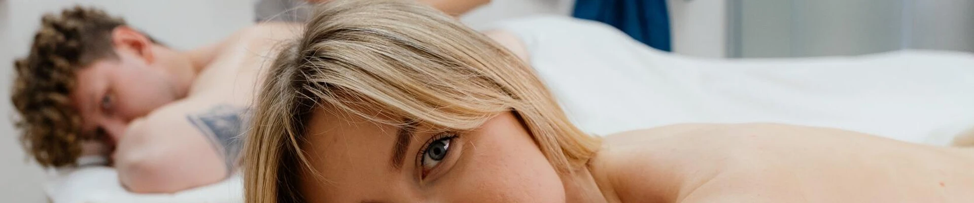 Рельсы-рельсы шпалы-шпалы в Новороссийске Россия, Краснодарский край, Новороссийск, улица Мурата Ахеджака, 3