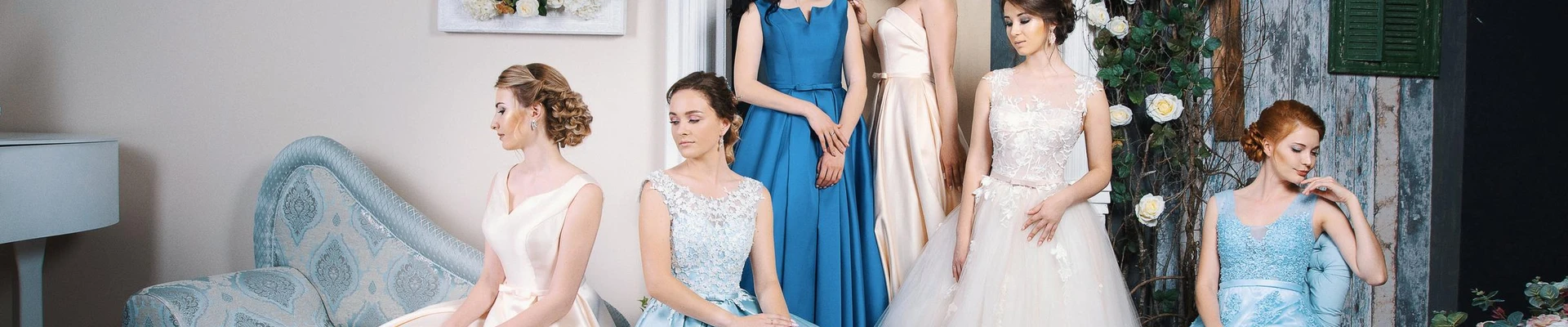 Александра в Новороссийске Краснодарский край, Новороссийск, Тобольская улица, 7, 1 этаж