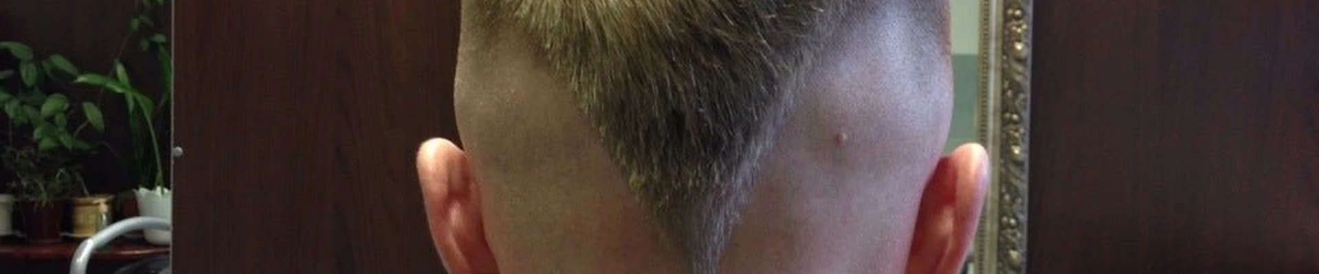 Каприз в Новоуральске Свердловская область, Новоуральск, улица Фрунзе, 5