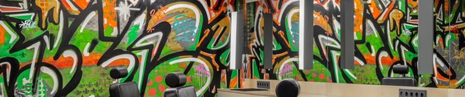 Hooligans barbershop в Уфе Менделеева, 134/7