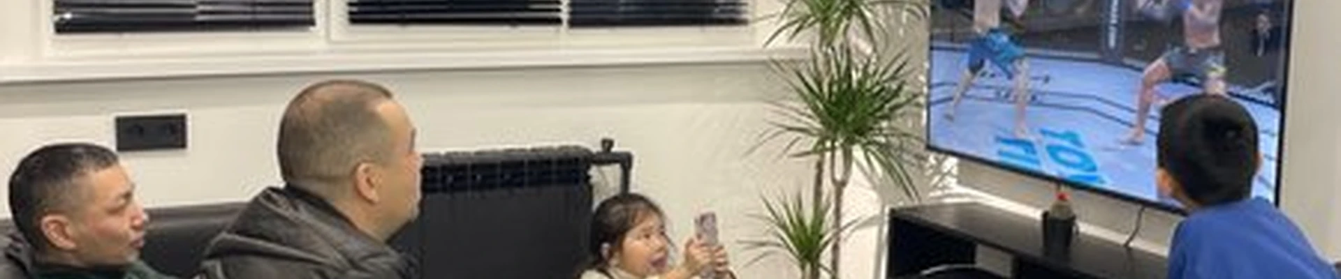 Crown в Иркутске Байкальская улица, 236Б/11