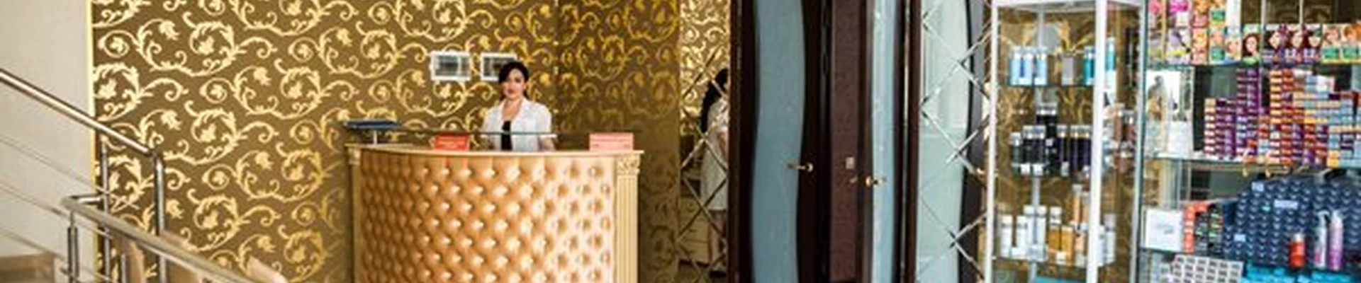 Амина в Каспийске Республика Дагестан, Каспийск, улица Гамзата Цадасы, 36, 2 этаж