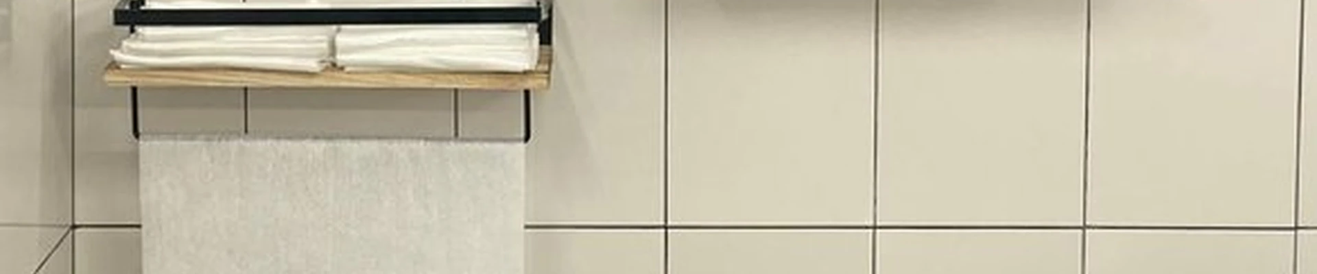 443