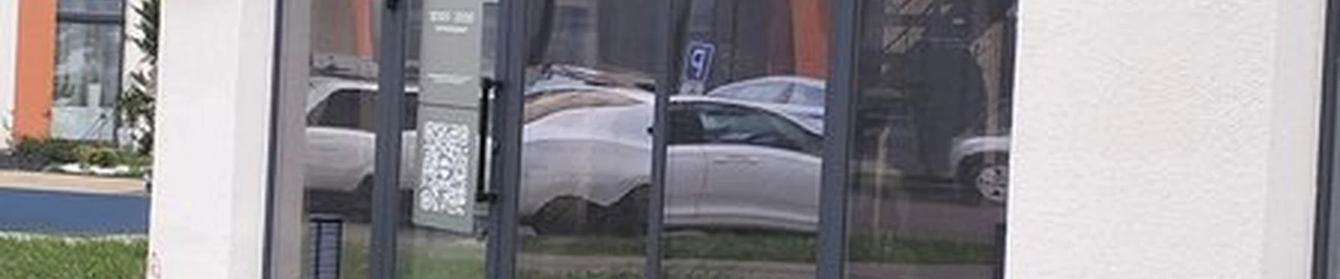 Марс в Симферополе Александра Суворова проспект, 23