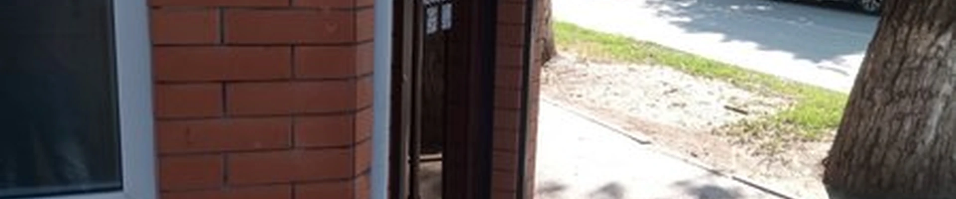 Esenin в Азове улица Ленина, 64