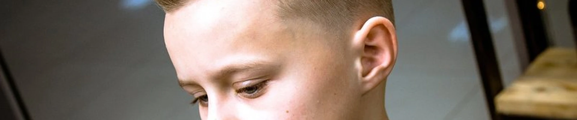 OldBoy barbershop в Пскове Кузбасской Дивизии, 19