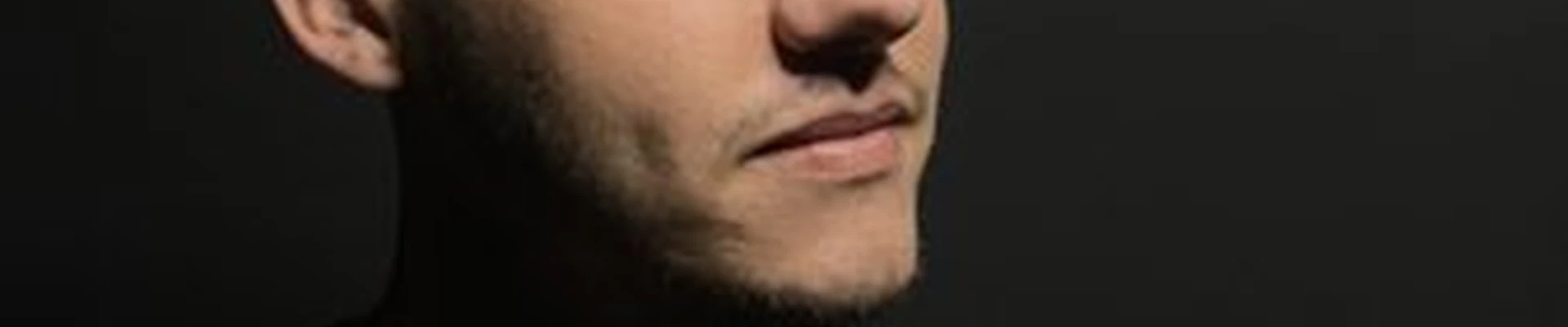 F2