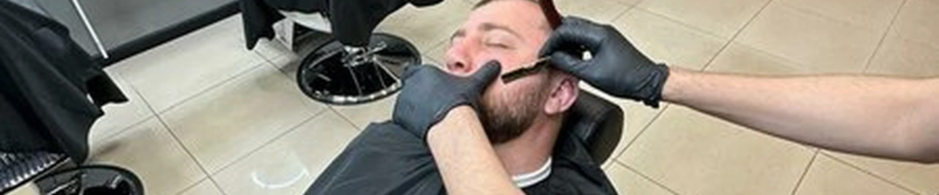 G S