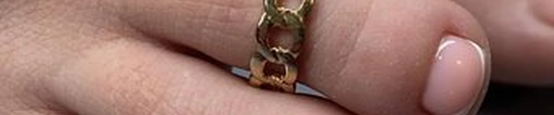 Nude в Братске бульвар Победы, 30