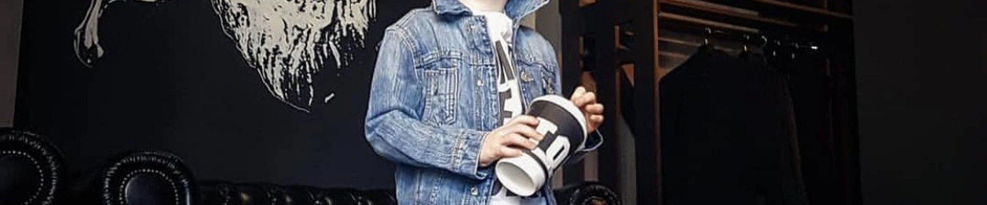 &