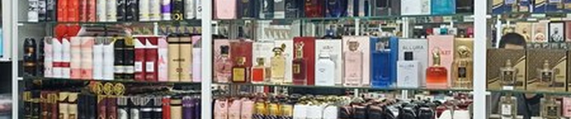 Amir Amiri в Пятигорске Рынок Лира территория, 11 ряд А