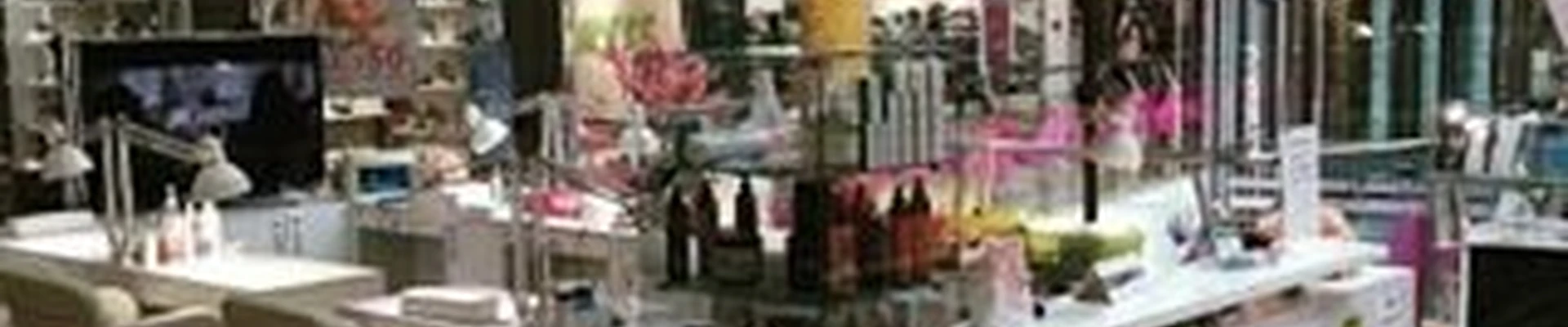 Маникюр и Кофе