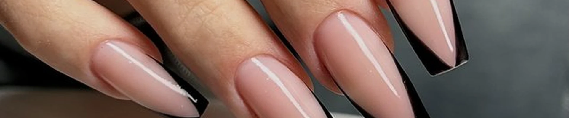 A_nails_18