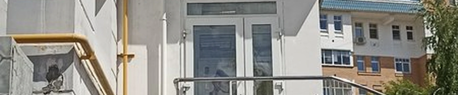 Deluxe в Калуге улица Космонавта Комарова, 38/1