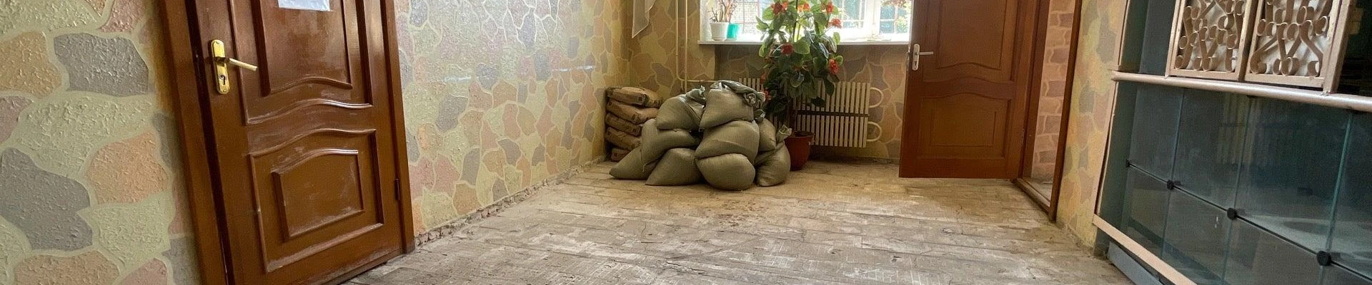 &