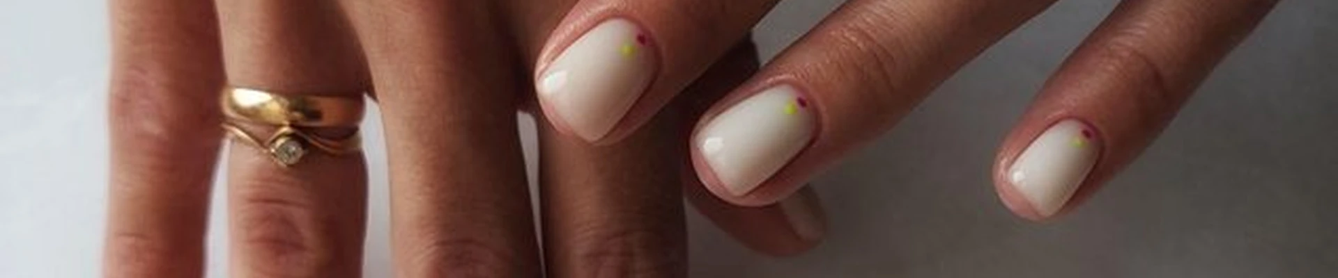 BazaNails