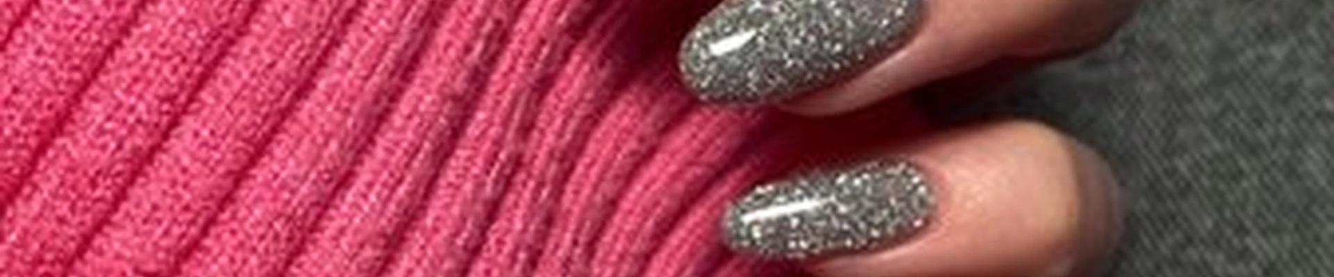 Angel nails and beauty