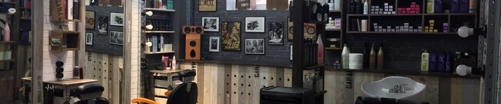 Garage в Всеволожске Ленинградская область, Всеволожск, микрорайон Южный, Центральная улица, 4