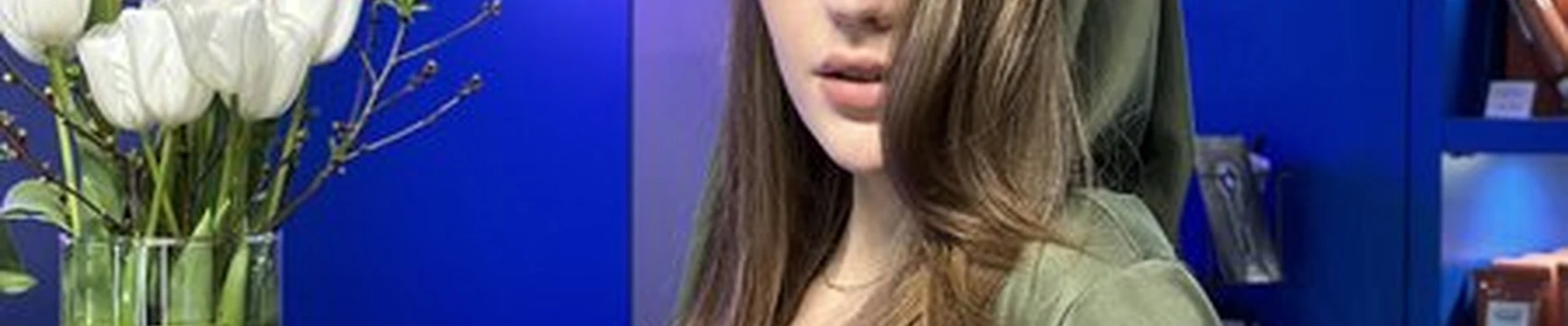 Blow hair bar
