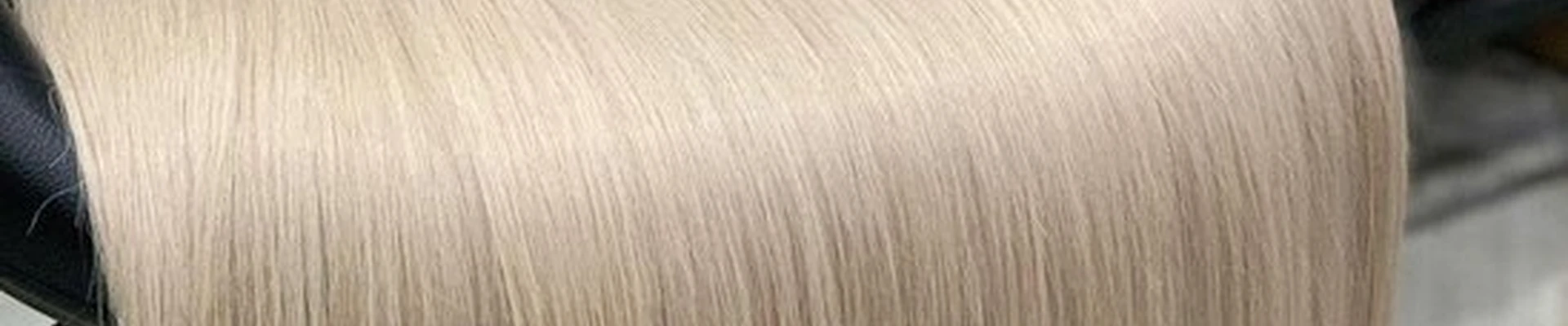 Housegoldhair