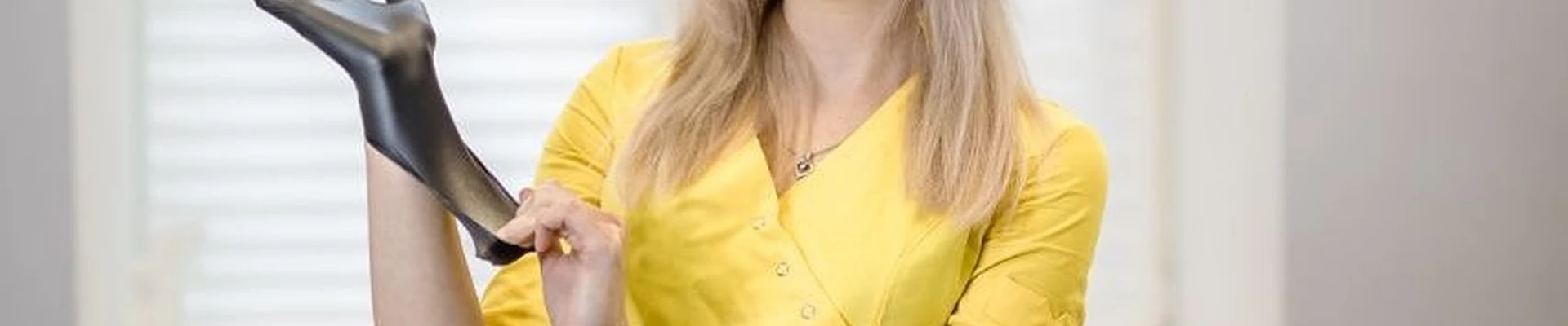 &