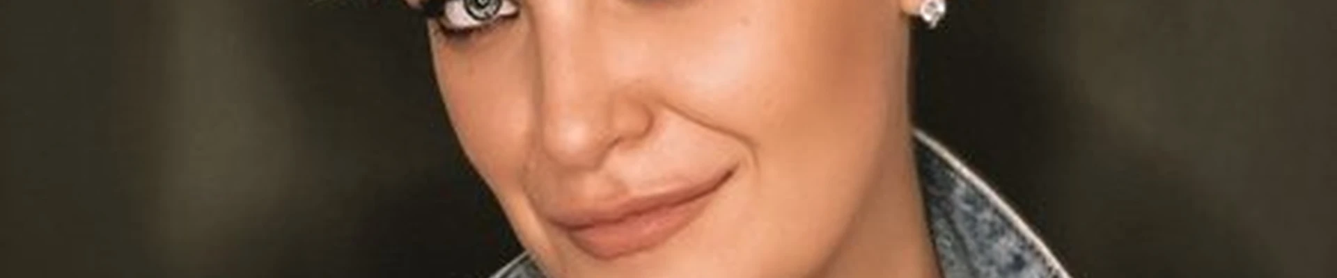 &