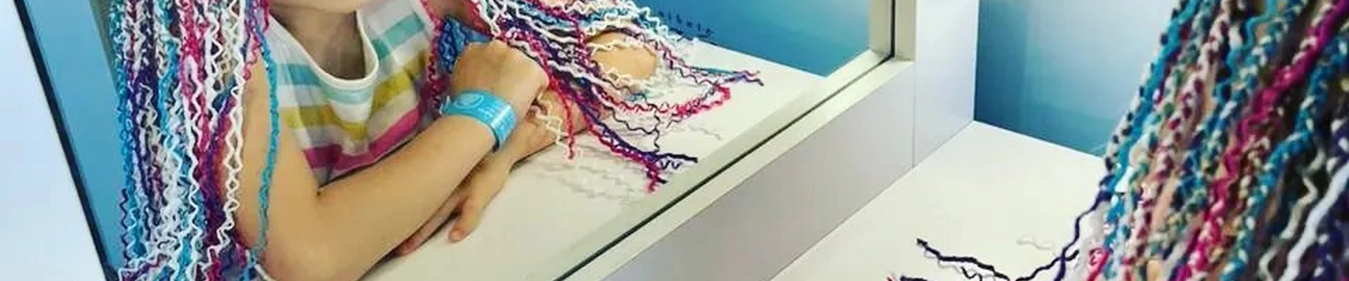 &