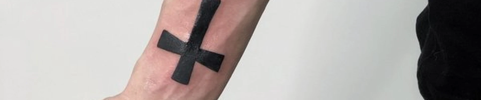 Paparadik studio art tattoo в Сургуте Университетская улица, 5