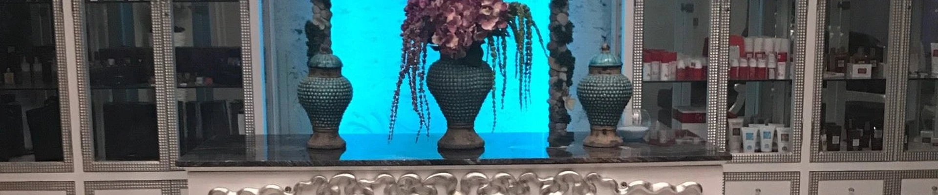 Golden Yasmin в Махачкале Республика Дагестан, Махачкала, улица Мирзабекова, 161а, 1-4 этаж