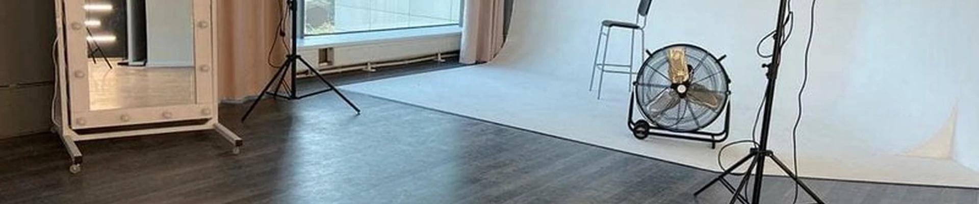 Beauty Hall Groupp в Воронеже Революции 1905 года, 82и