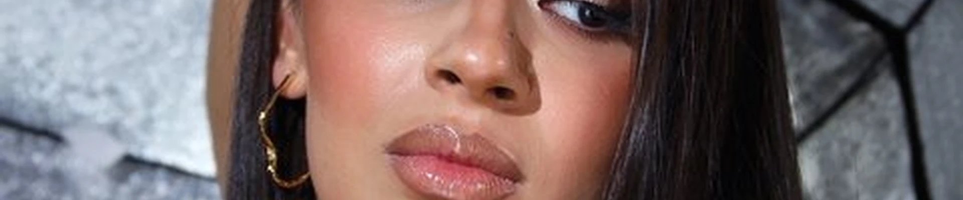 &