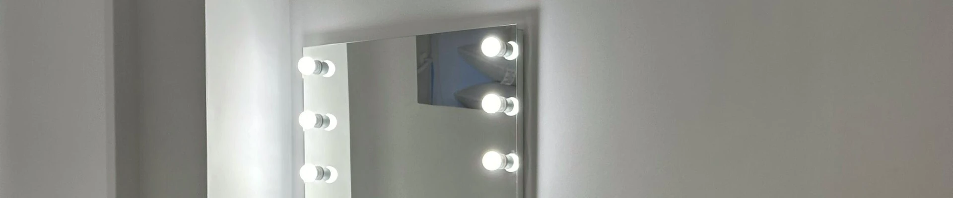 Aida studio в Пскове Псковская область, Псков, Советская набережная, 1/2, 3 офис