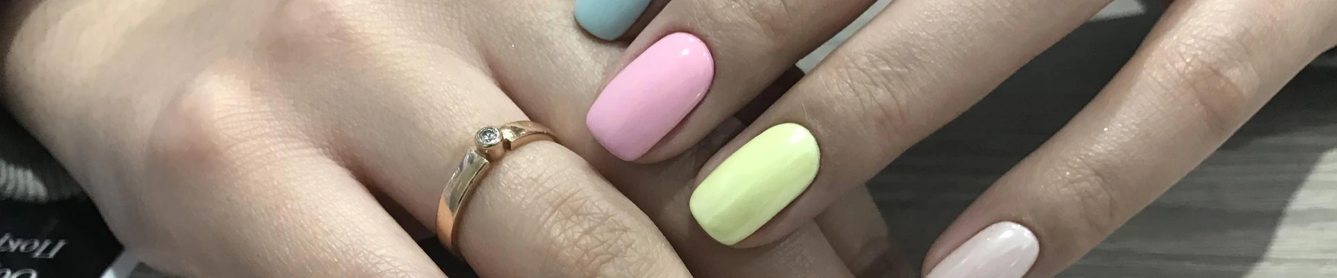 10 Nails
