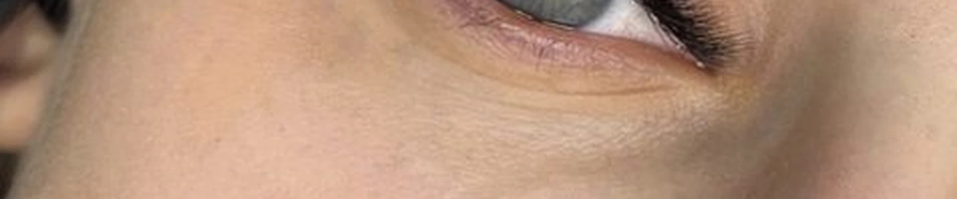 Anna Lash&Brow