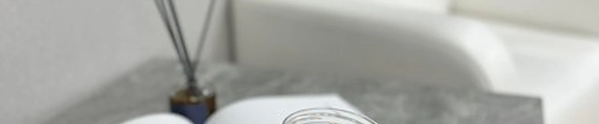 &