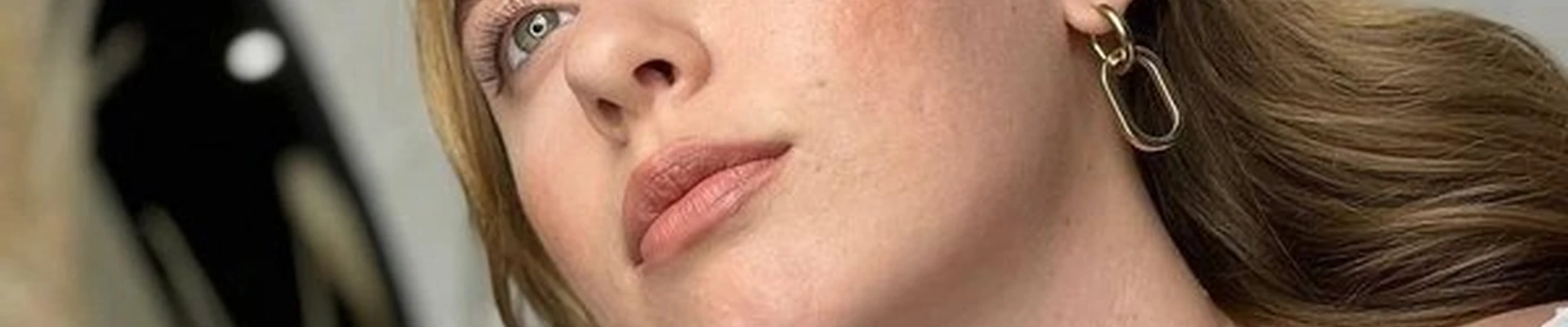 &