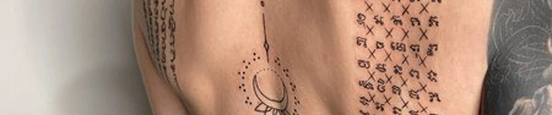 Avika.tattoo