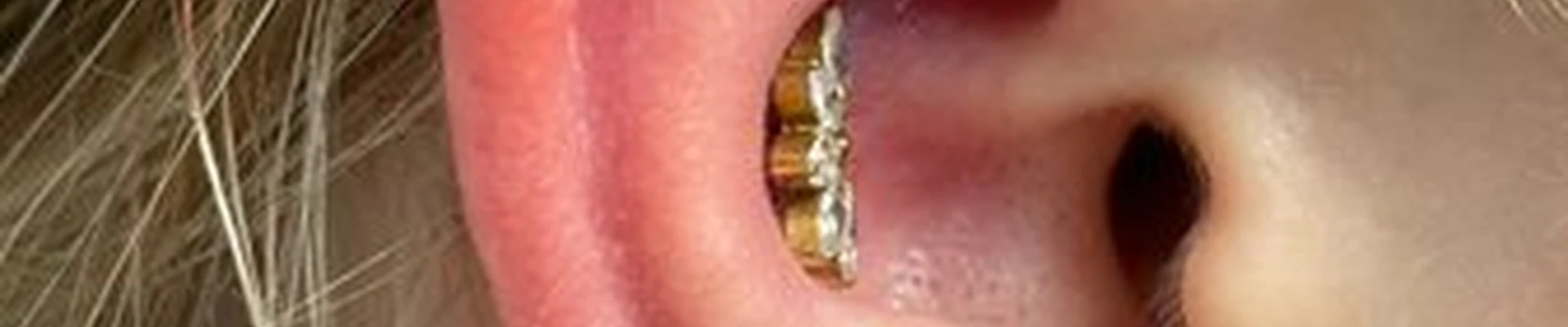 eva_piercing_74